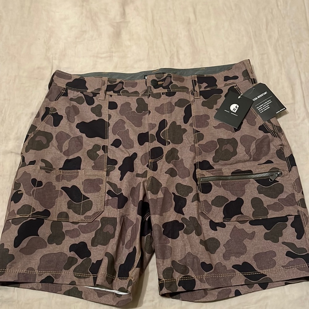 Men’s Carhartt x Hurley  “rip stop” water resistant shirts